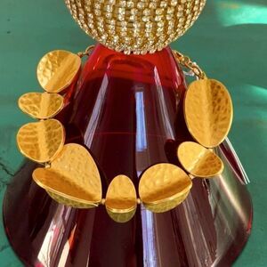 KATE SPADE NWT METAL PETAL WORN GOLD BRACELET